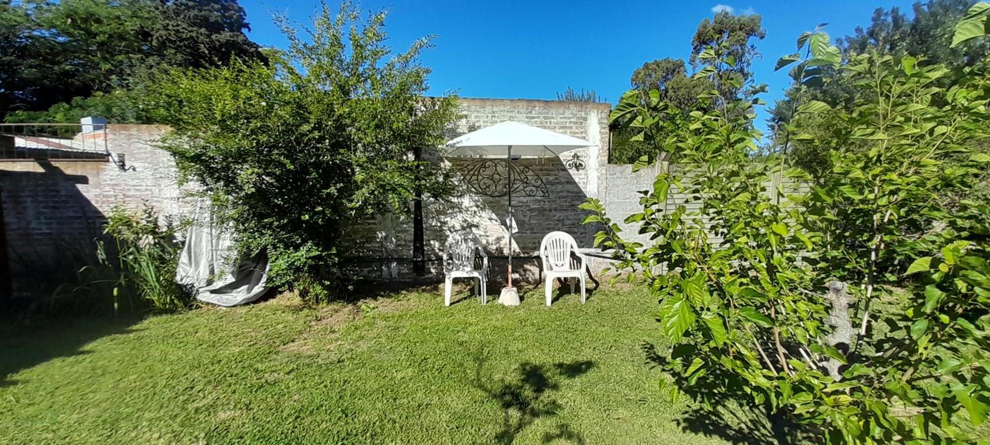 Villa Casa Con Pileta, Jardin, Cochera Y Parrilla En Chascomus. Capac. 4 Personas Exterior foto